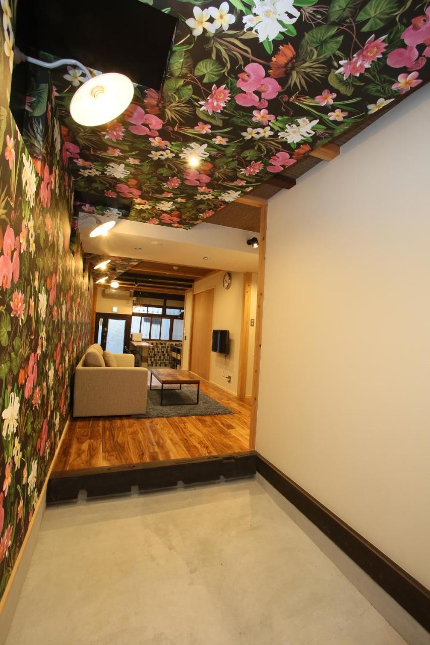 The Wonder At Stay-Machiya Karahori- Ōsaka Eksteriør bilde